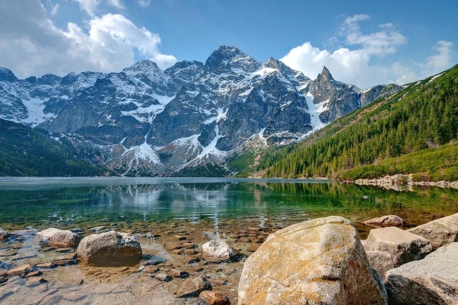 szklana deks do krojenia z alpejskim krajobrazem
